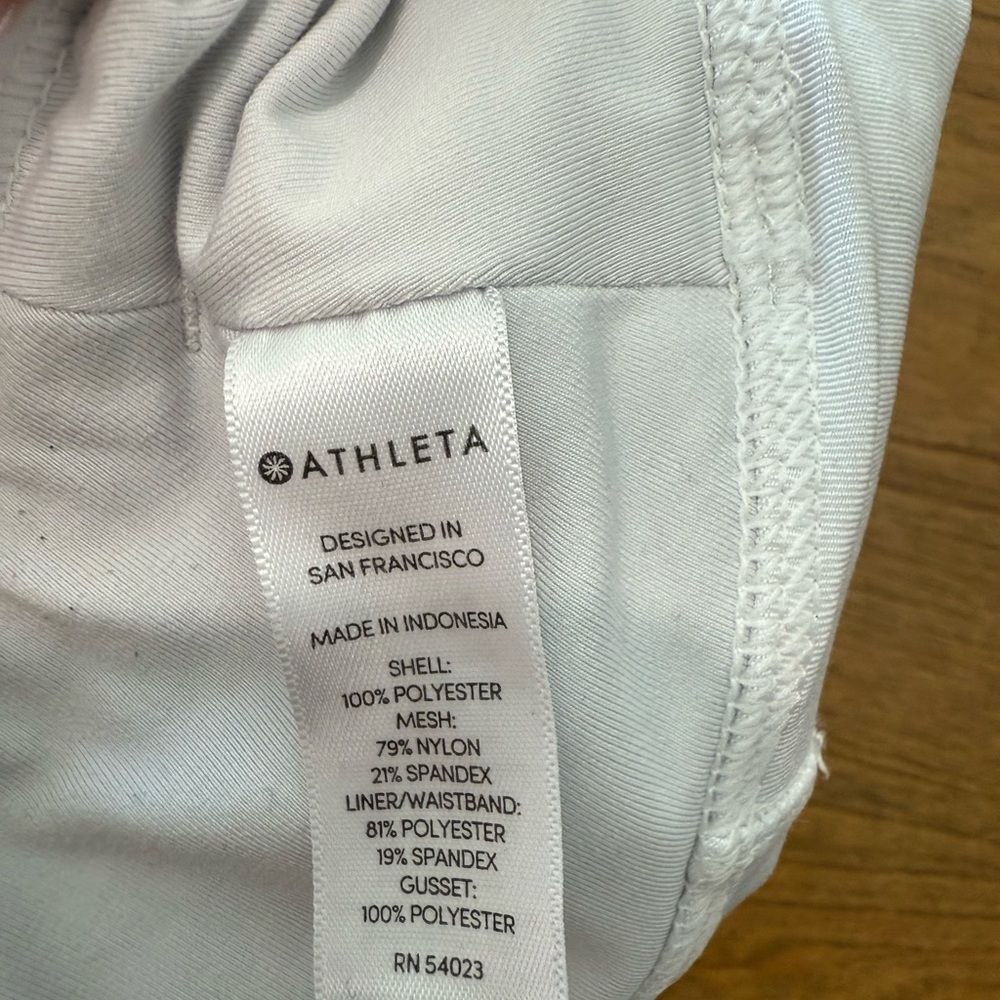 Athleta Gray Skorts Lightweight Athletic Wear - Picture 9 of 9